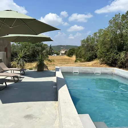 Maison Ela Holiday home *