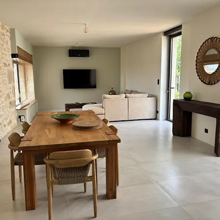 Maison Ela Bessas