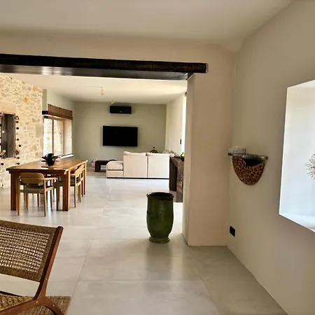 Holiday home Maison Ela Bessas